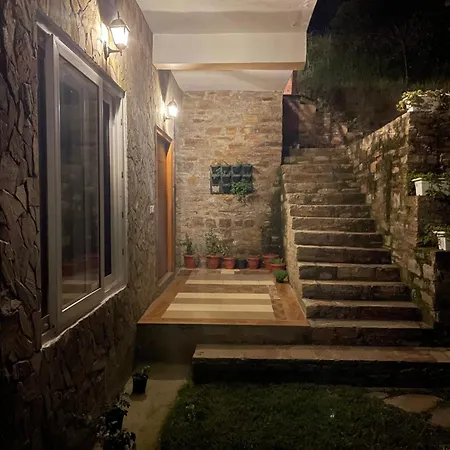 Francolin Lodge-Farmstay @ Darima Mukteshwar Exterior photo