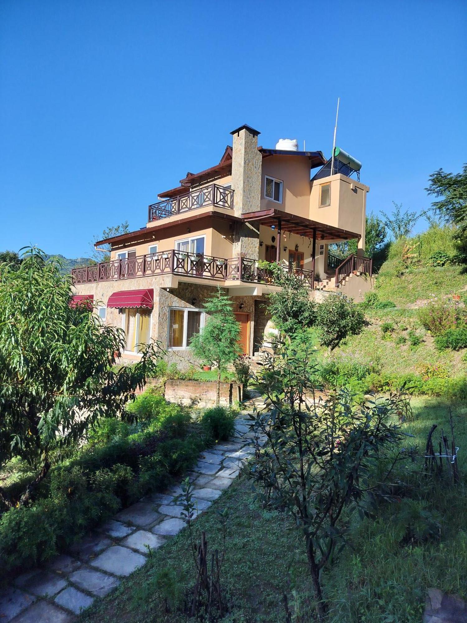 Farm stay Francolin Lodge-farmstay @ Darima Mukteshwar